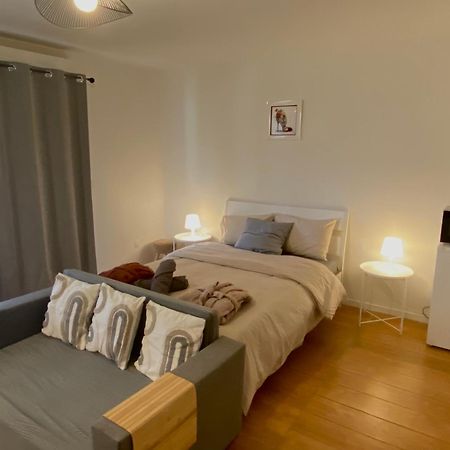 Cozy Riverfront Living, 5-Min Walk To Riverside Train Neuilly-Plaisance Exterior photo